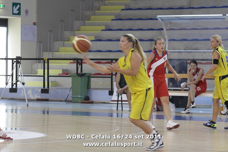 110922 basket 220_tn.jpg